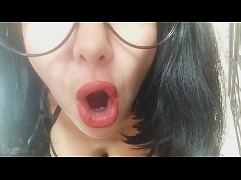 ❤️ מותק, אמך החורגת לא מרשה לך ללכת לבית הספר היום... אני צריך אותך יותר מדי... פורנו ב-iw.psi-mass.ru ❌️❤