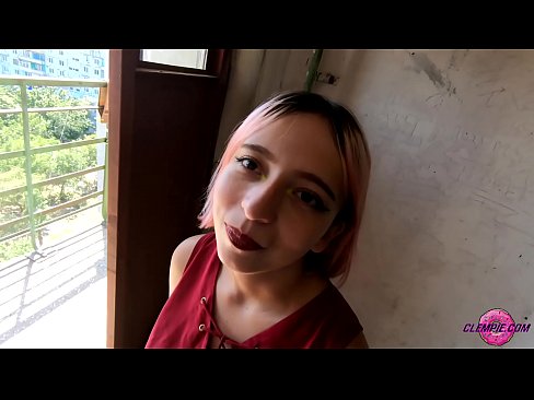 ❤️ סטודנט חושני מוצץ זר בעורף - גמור על פניו פורנו ב-iw.psi-mass.ru ❌️❤